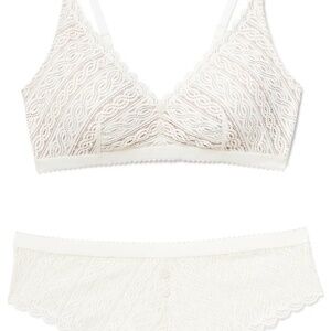 White Lace Bra & Panty Set